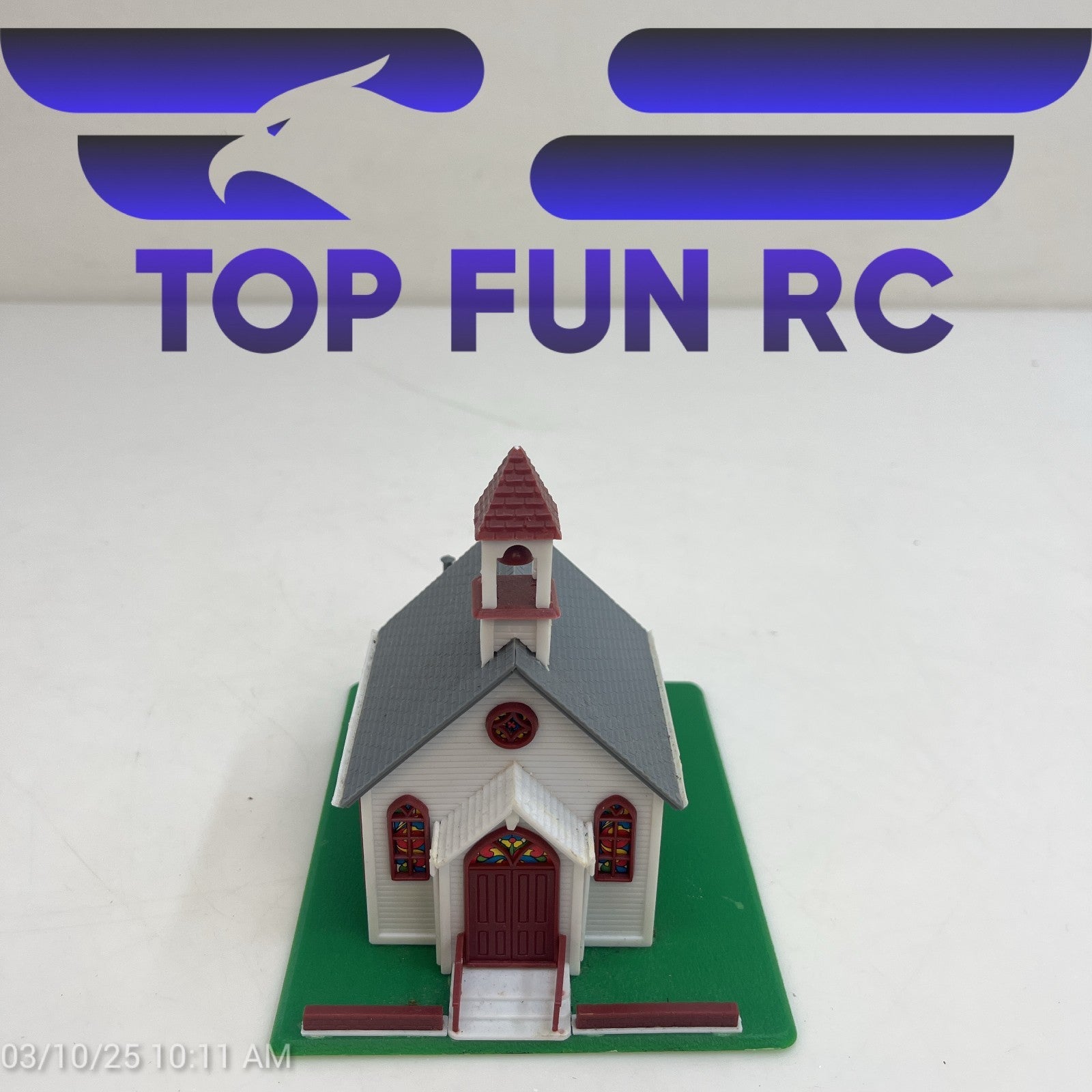 ROC HO-Gauge Church Model For Layout Trains