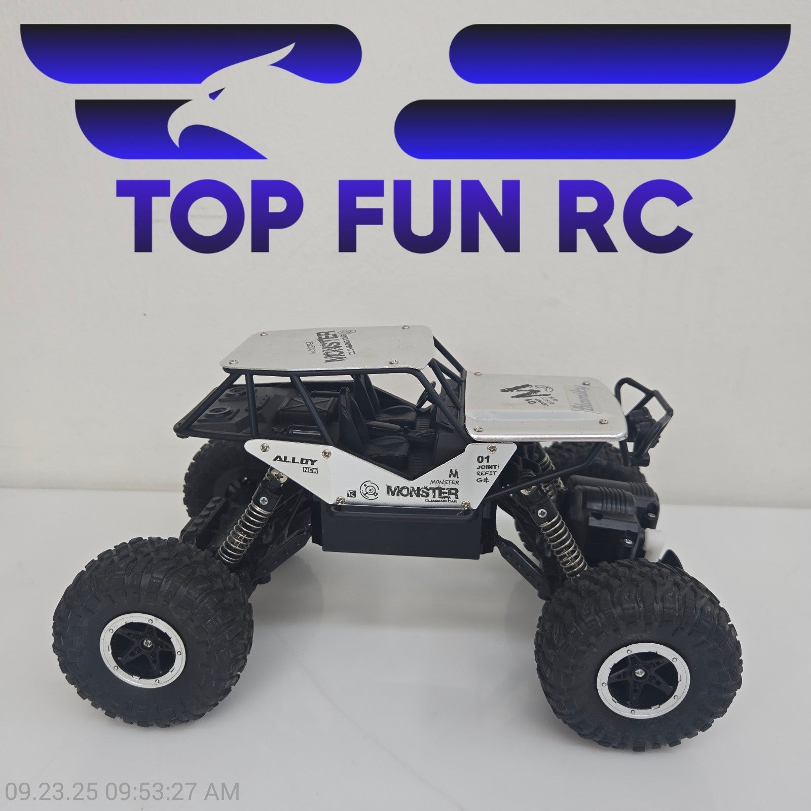 Blomiky C185 Rock Crawler 1/18 Scale 4WD
