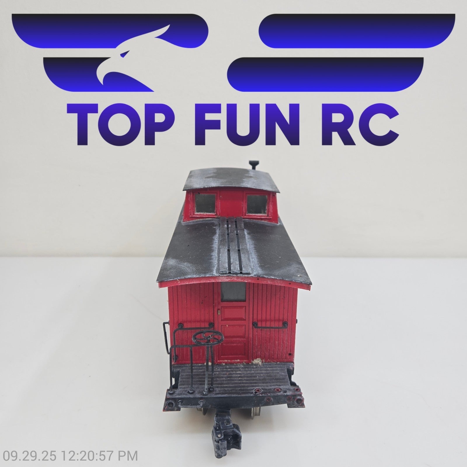 LGB G-Gauge 46650 Unitah Caboose Red