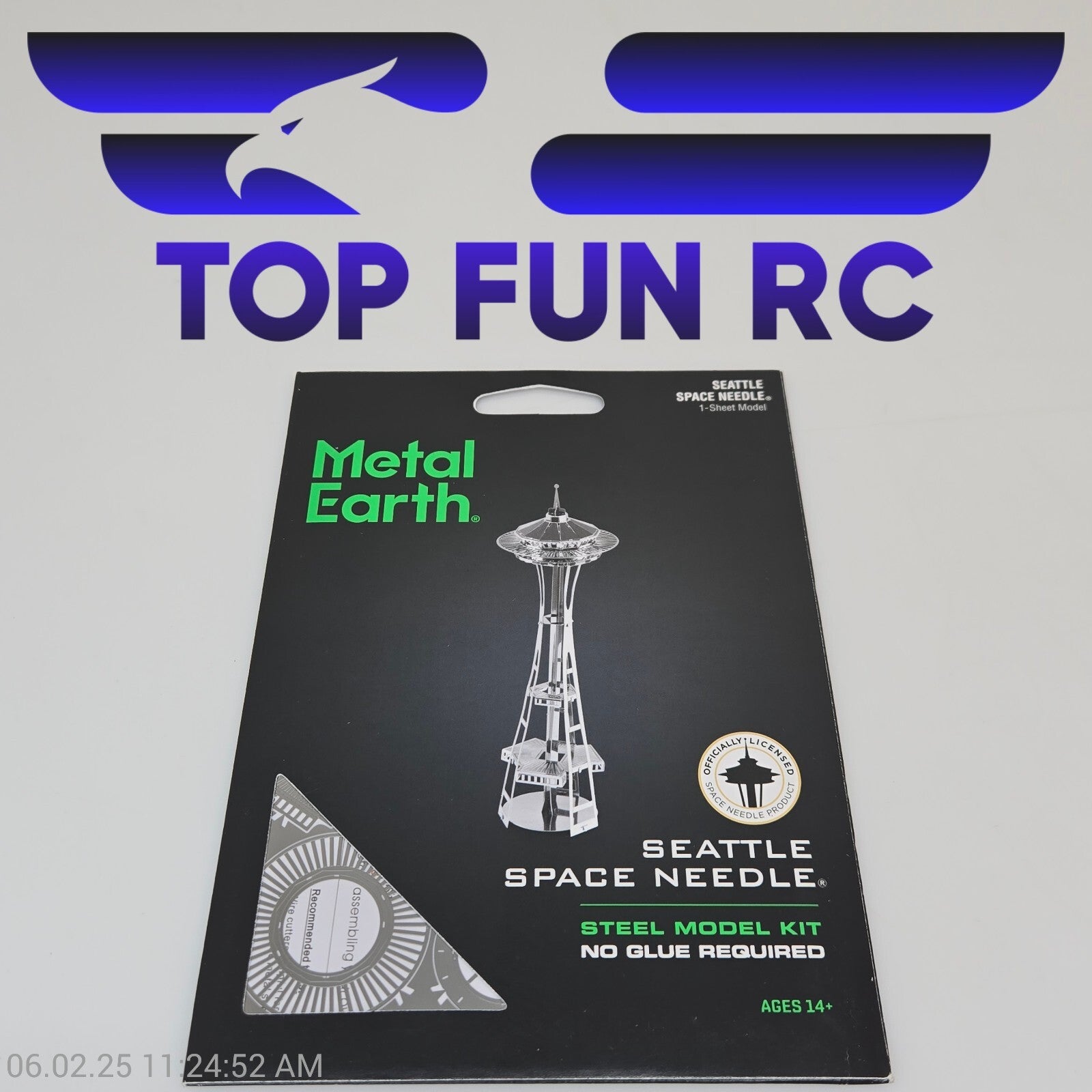 Metal Earth Seattle Space Needle Steel Model Kit