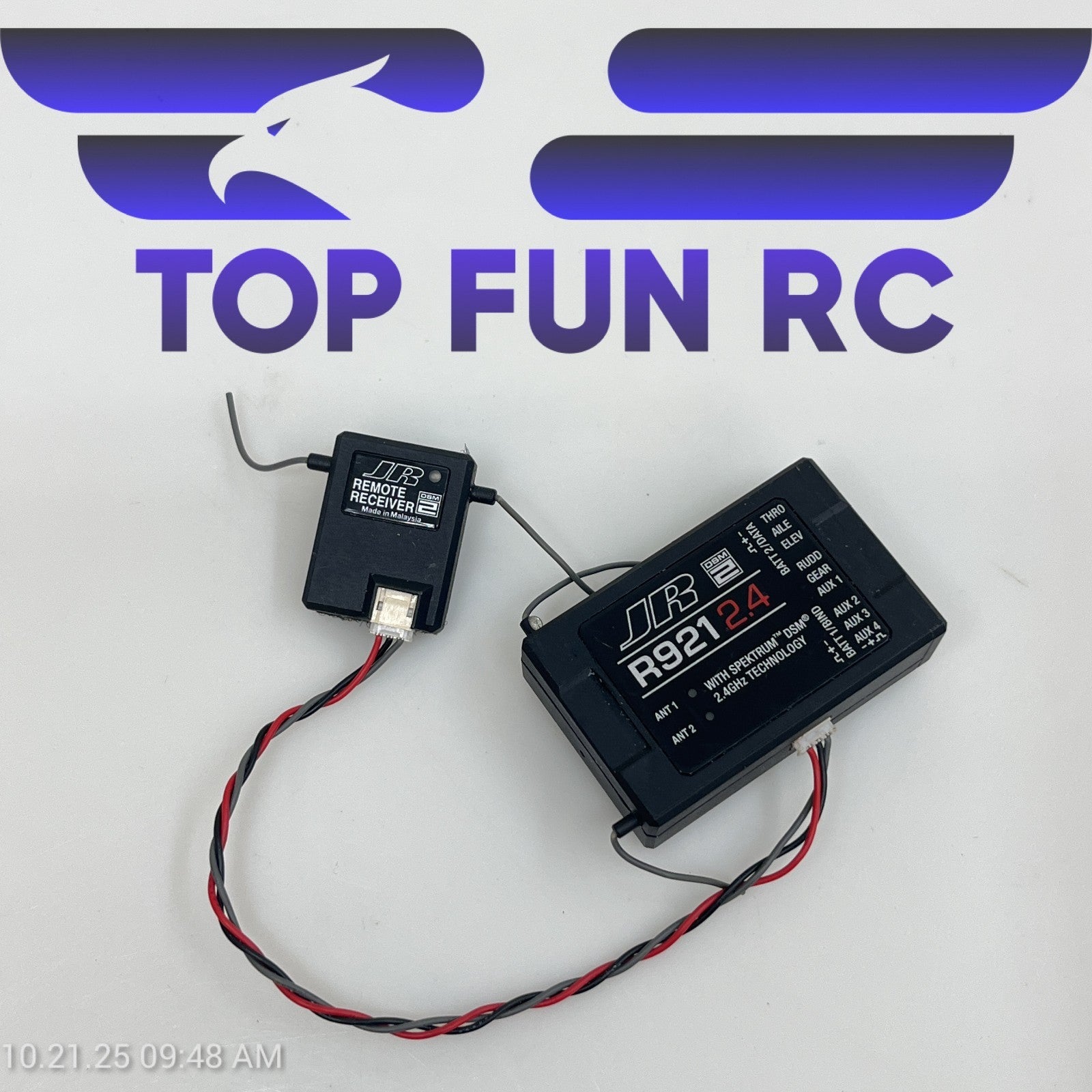 JR R921 2.4GHz w/ Spektrum DSM 2.4GHz Technology & JR Remote Receiver Satellite