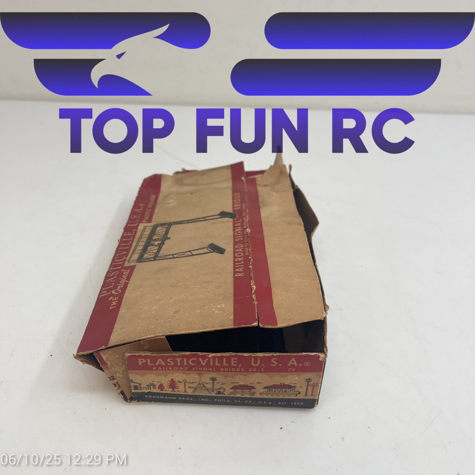Plasticville O-Gauge Railroad Signal Bridge SG-3 w/ Original Box
