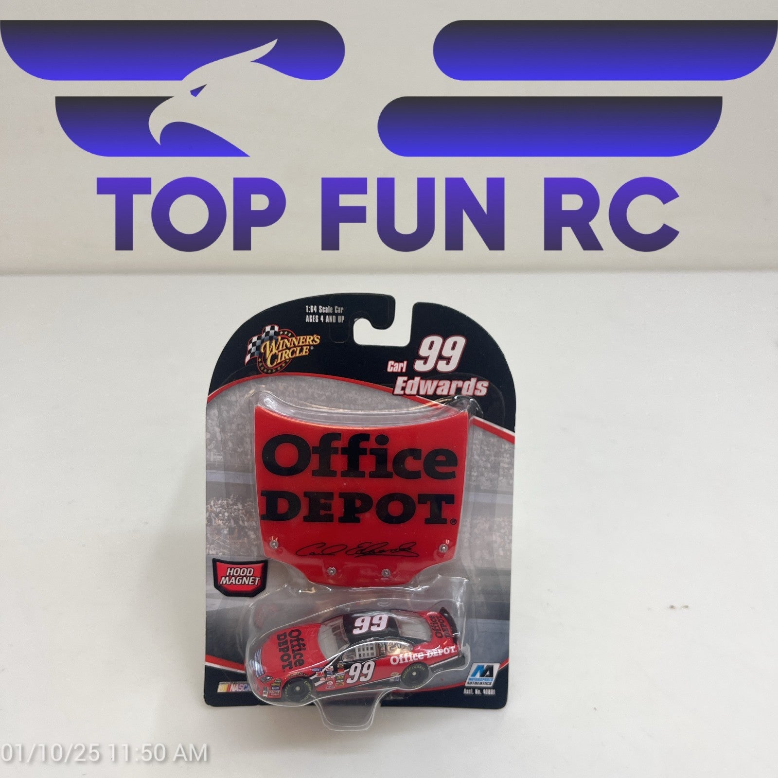 Winners Circle 1/64 Race Hood Series Carl Edwards 99