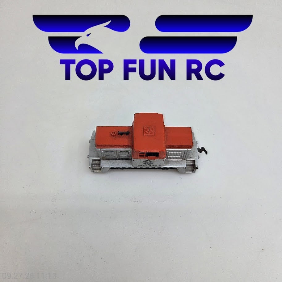 Tyco HO Scale General Electric Diesel Locomotive Untested