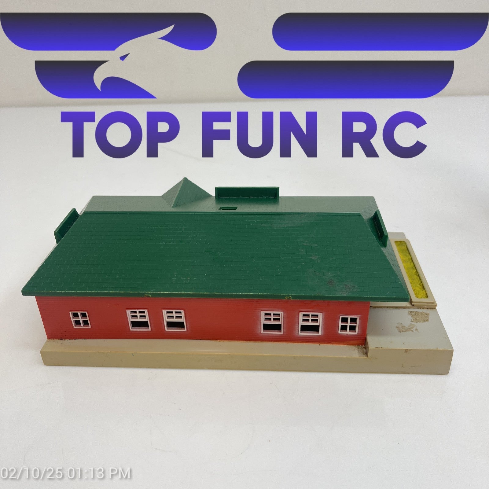 Bachmann HO-Gauge 46-1217 Lighted Passenger Station Assembled Kit