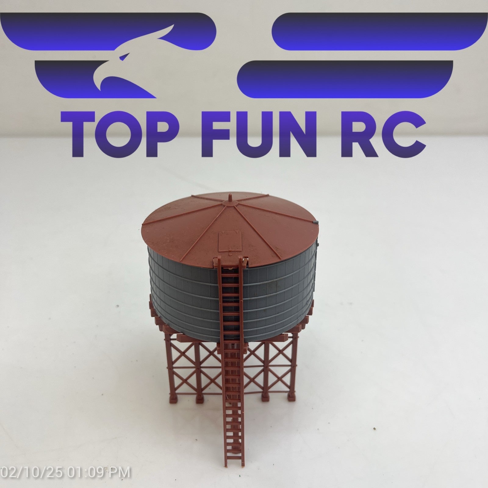 Bachmann HO-Gauge 45153 Water Tower Tank