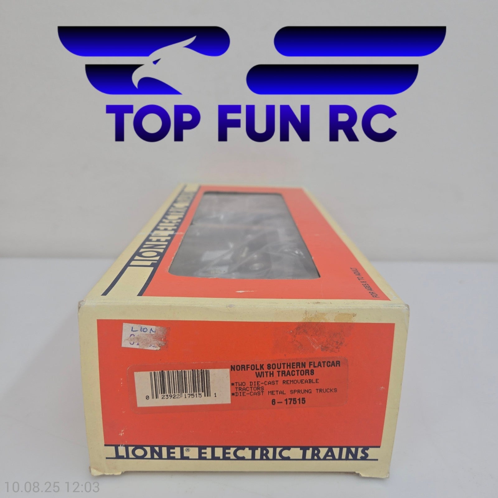 Lionel O-Gauge 6-17515 Norfolk Southern Flatcar w/ Tractors