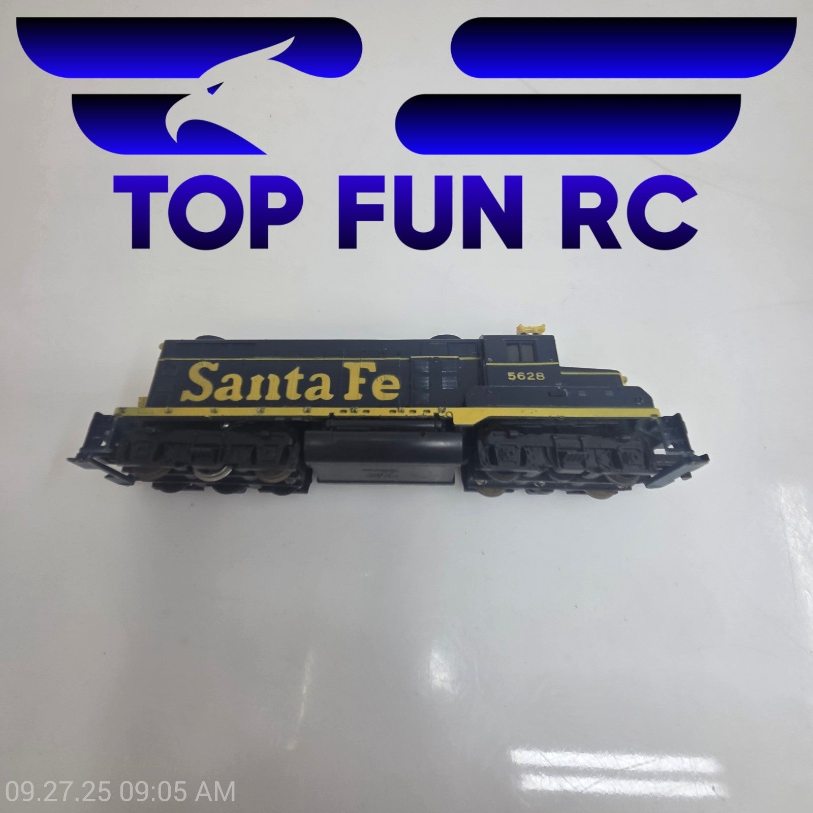 Tyco Mantua HO Scale Diesel Locomotive Train For Railroad Santa Fe 5628