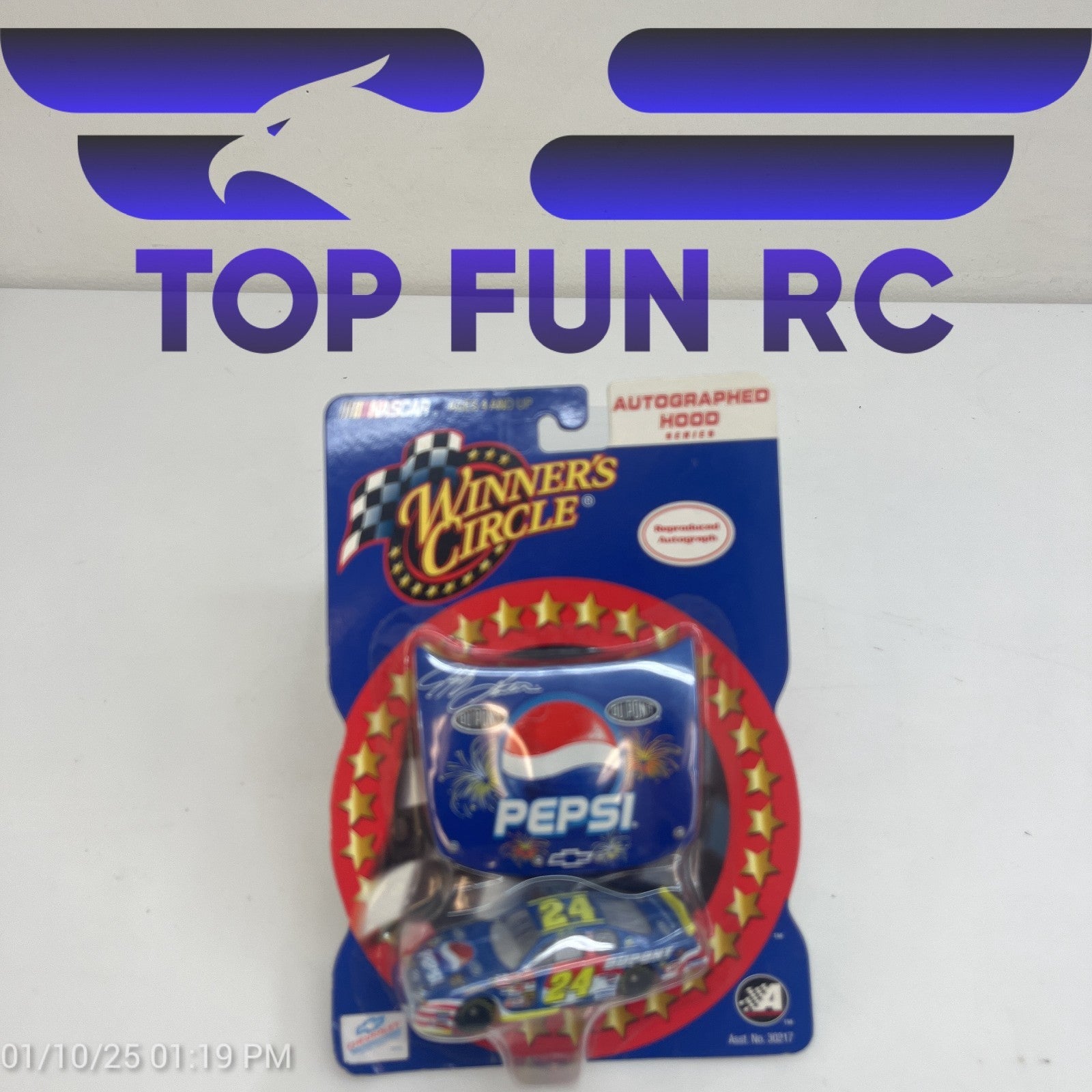 Winners Circle Jeff Gordon Autographed Hood Series Pepsi #24 Diecast
