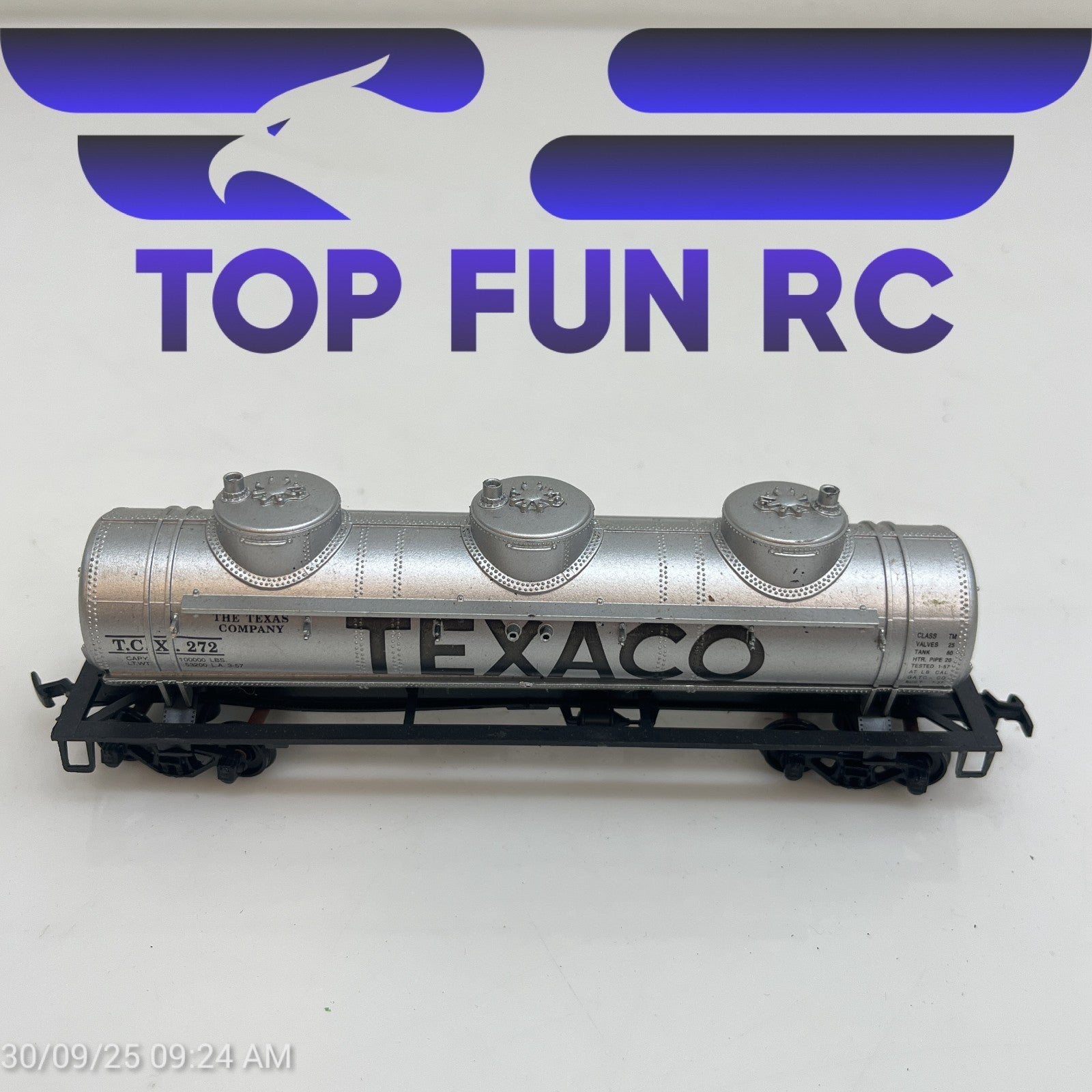 AHM HO-Gauge Texaco TXC272 Triple Dome Tank Car