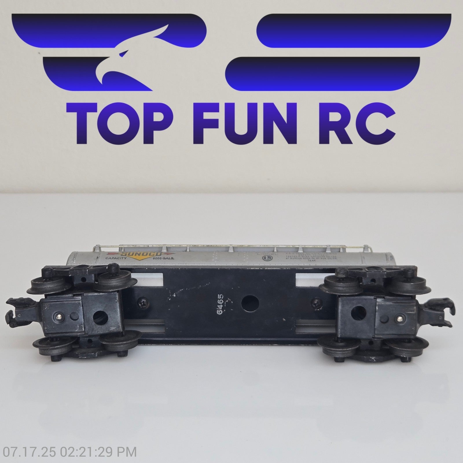 Lionel 6465 O Gauge Two Dome Tank Car Sunoco
