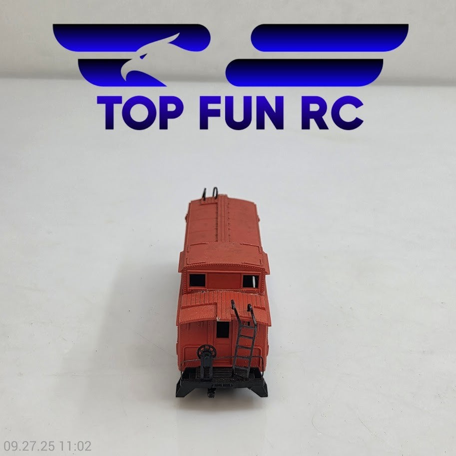Rivarossi HO Scale New Haven Cupola Caboose 711