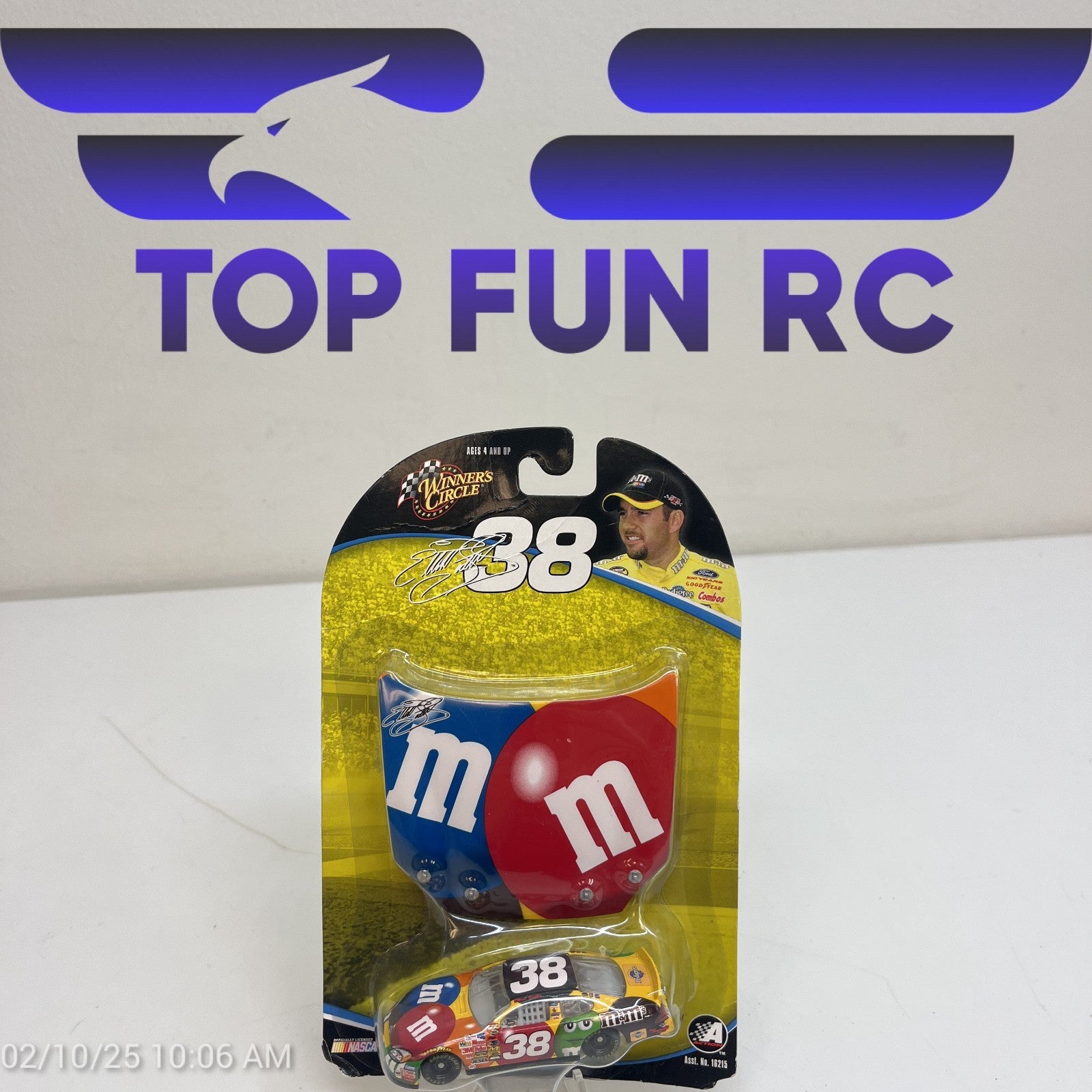 Winners Circle Elliott Sadler #38 M&M's Diecast