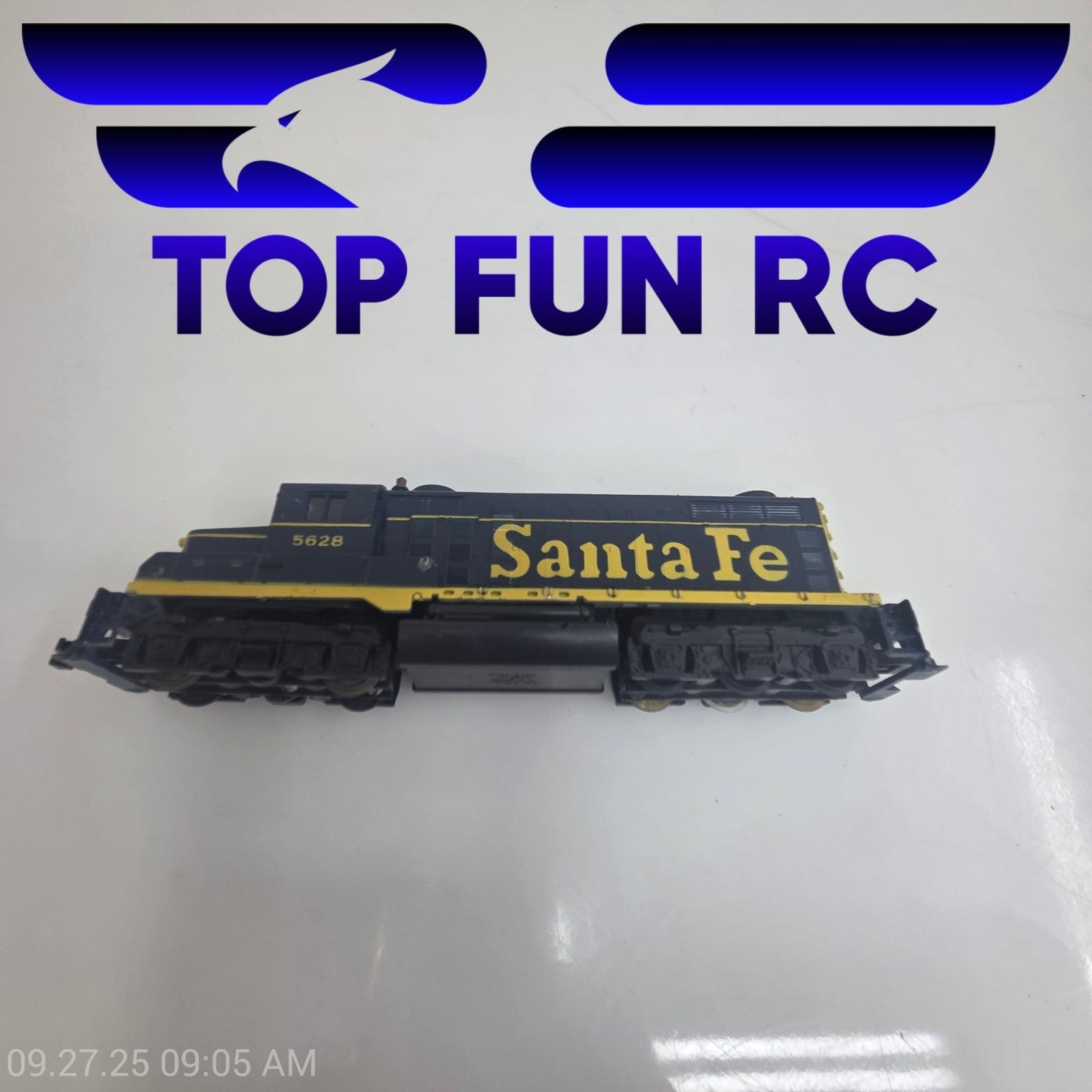 Tyco Mantua HO Scale Diesel Locomotive Train For Railroad Santa Fe 5628