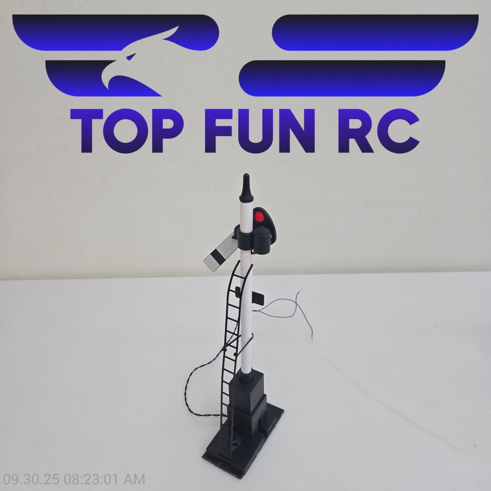 Silvine HO Scale Crossing Signal Model Railroad #125
