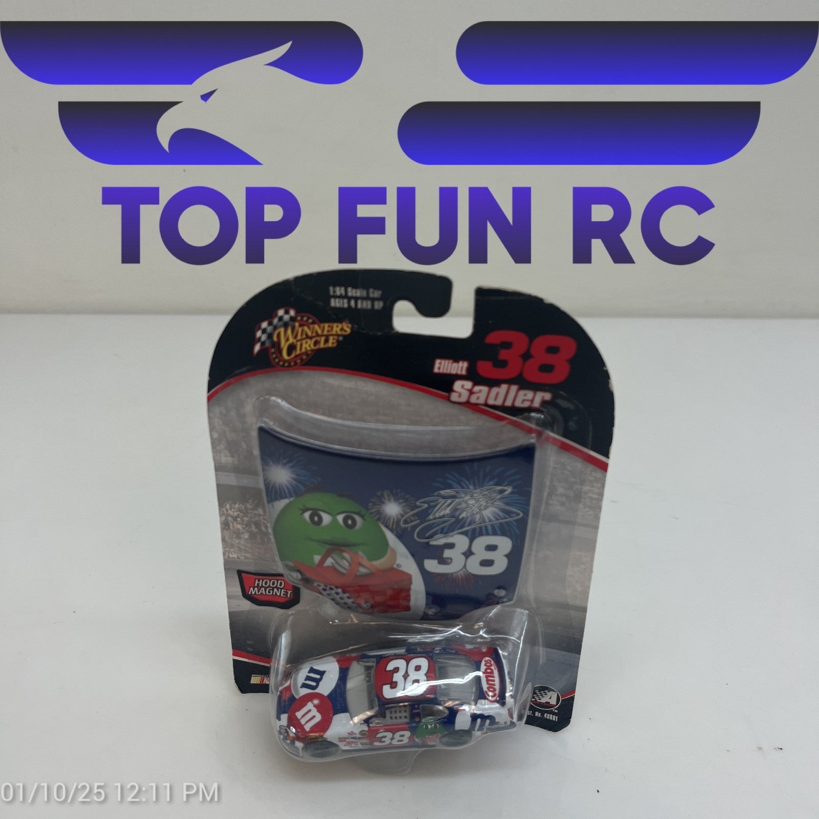 Winners Circle Elliott Sadler #38 M&M's Hood Magnet Diecast