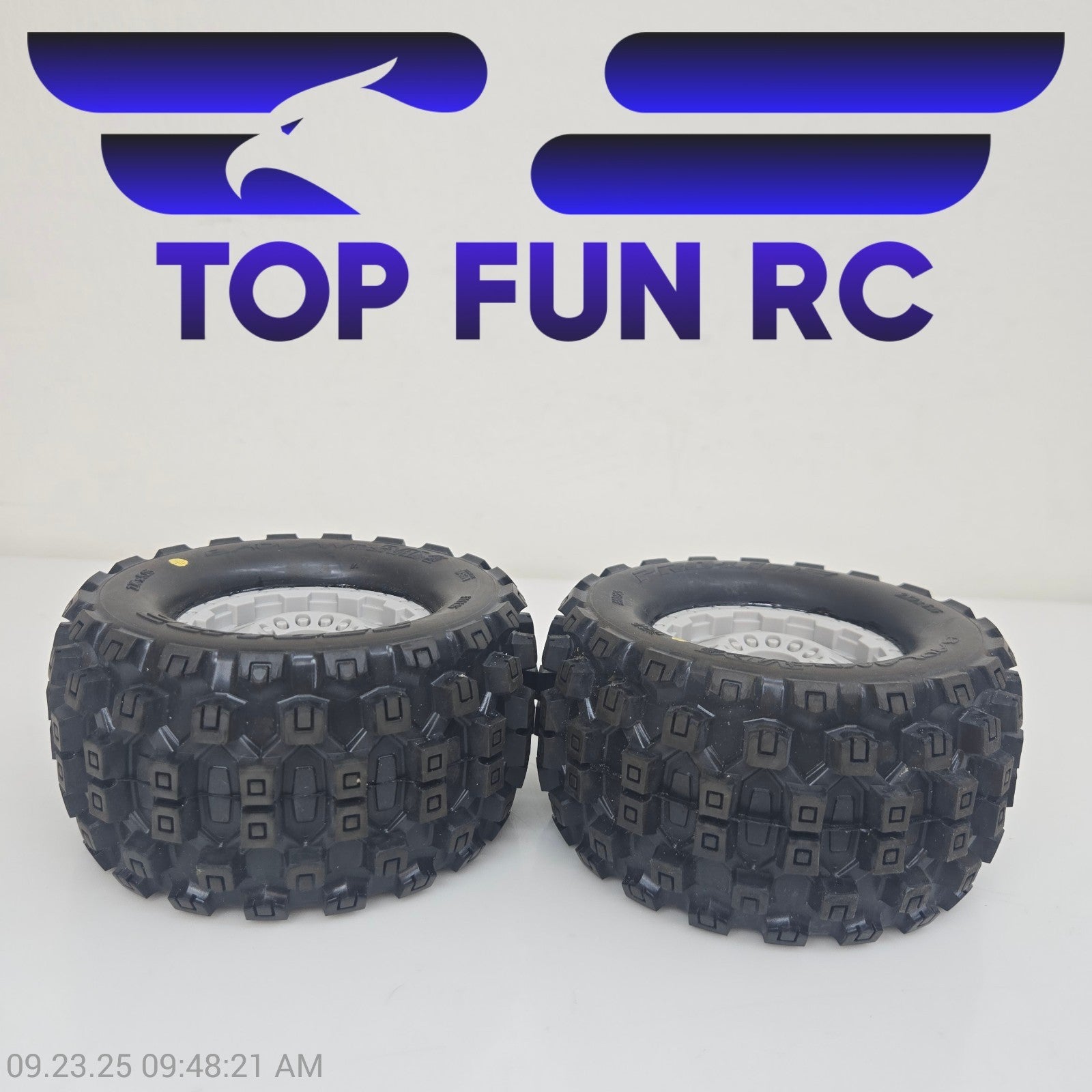 Pro-Line 10125-26 Badlands MX28 2.8" All Terrain Tires