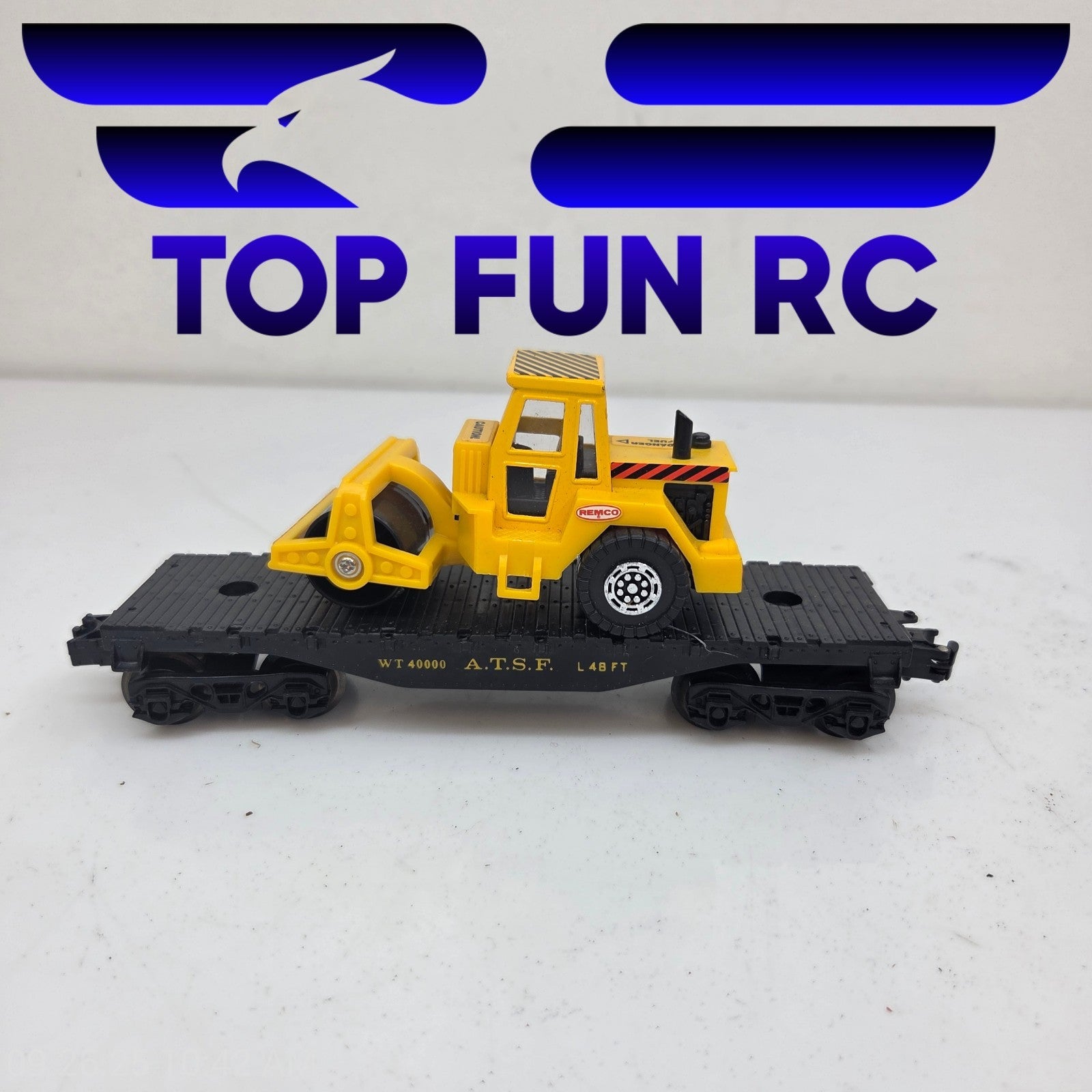 Cox HO Scale ATSF WT40900 w/ Steam Roller