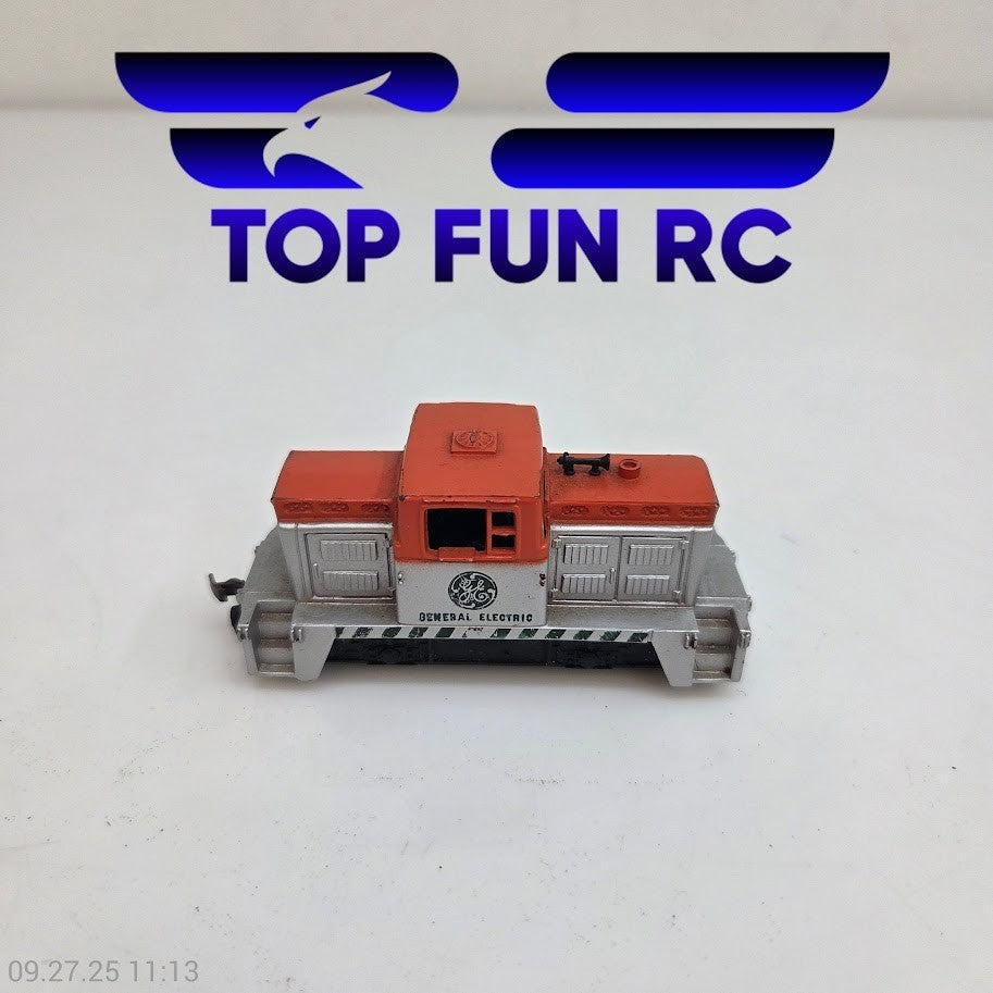 Tyco HO Scale General Electric Diesel Locomotive Untested