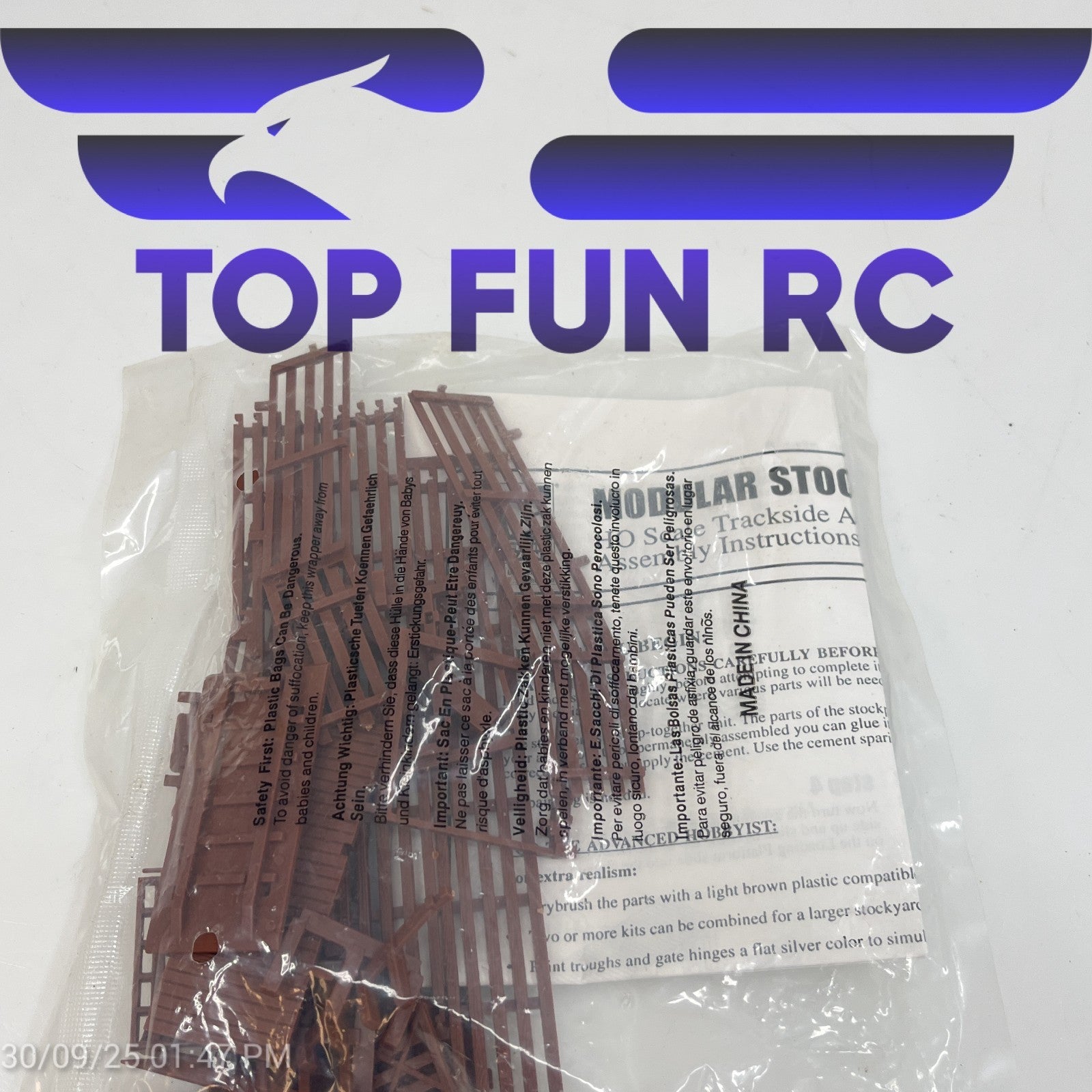 Life-Like HO-Gauge Modular Stock Pen 433-1378