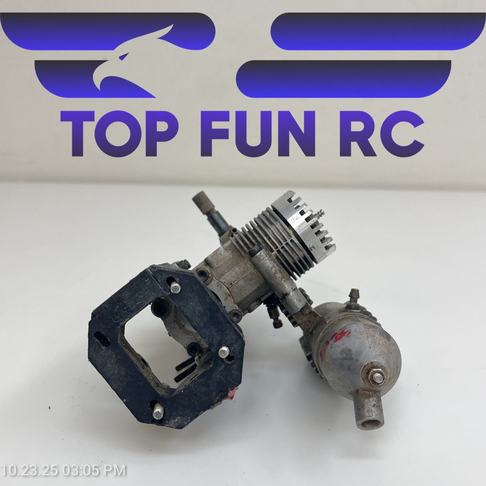Magnum XL 28 2-Stroke Nitro Airplane Engine w/ Muffler FOR PARTS!