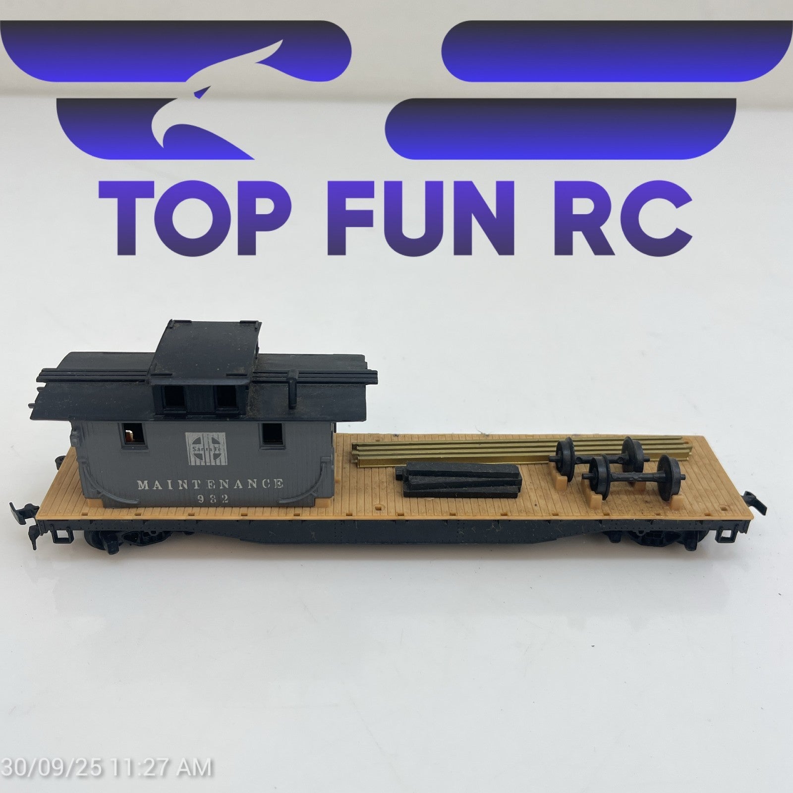 Tyco HO-Gauge Santa Fe 932 Freight Train Work Maintenance Car