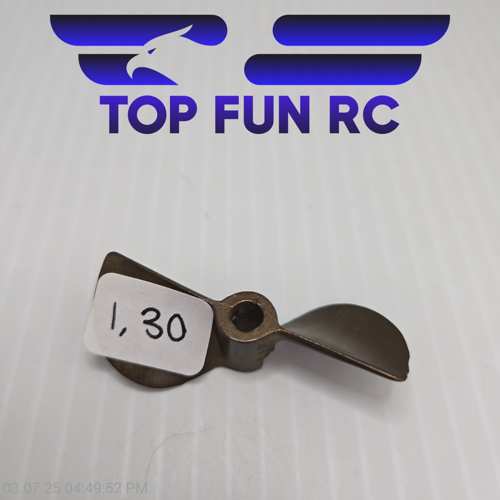 Dumas J-30 Propeller Model Boat Kits