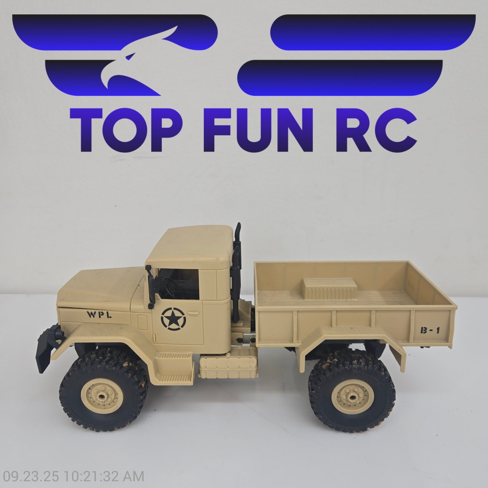 Henglong B-1 Military Truck 2.4G 1/16 Scale Remote Control 4x4 High Imitation