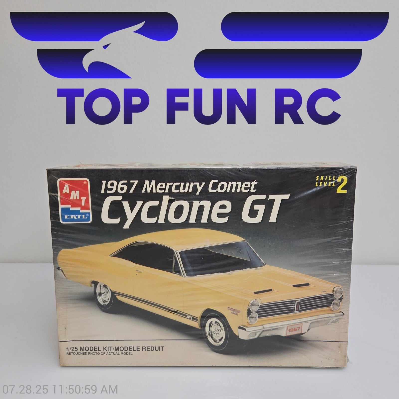 AMT ERTL 1/25 Scale Model Kit 1967 Mercury Comet Cyclone GT
