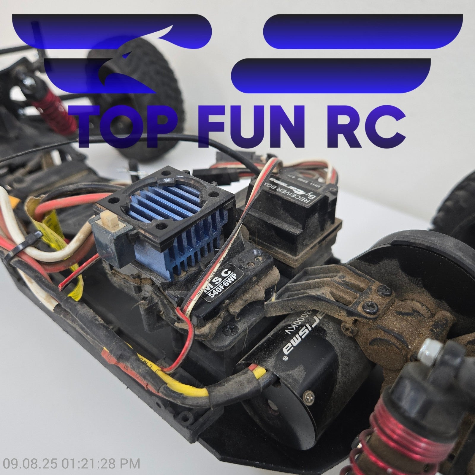 Carisma M10DB 71368 1/10 Scale 2WD Brushless Desert Buggy