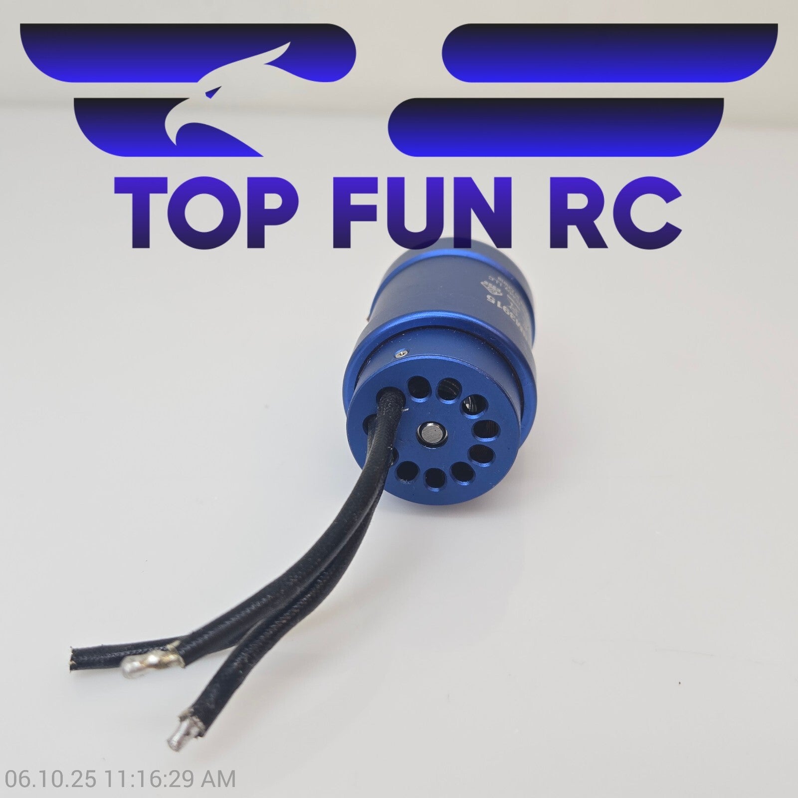 Dynamite Marine 1900Kv 4-Pole Water Cooled Motor