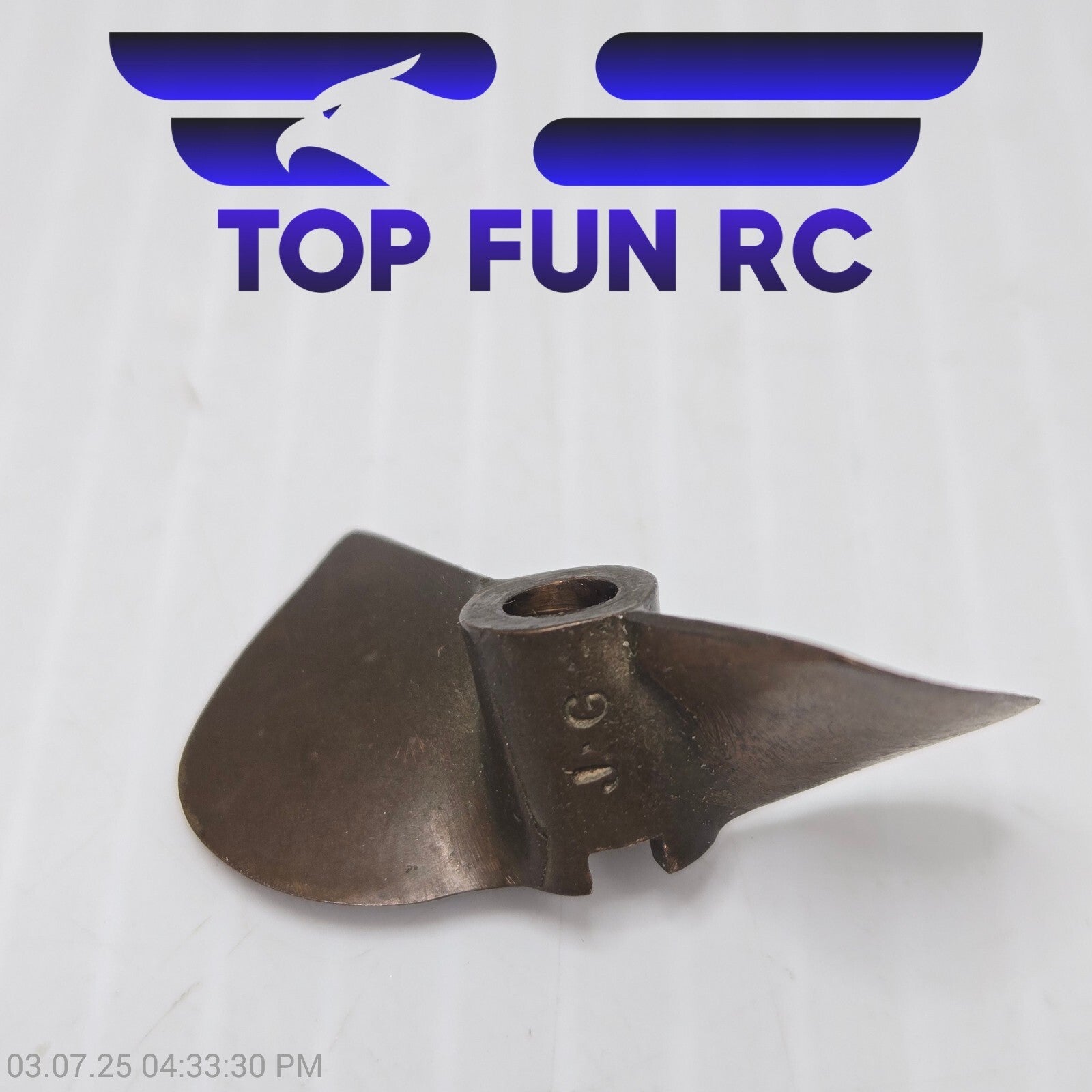 Dumas F25 Model Boat Propeller