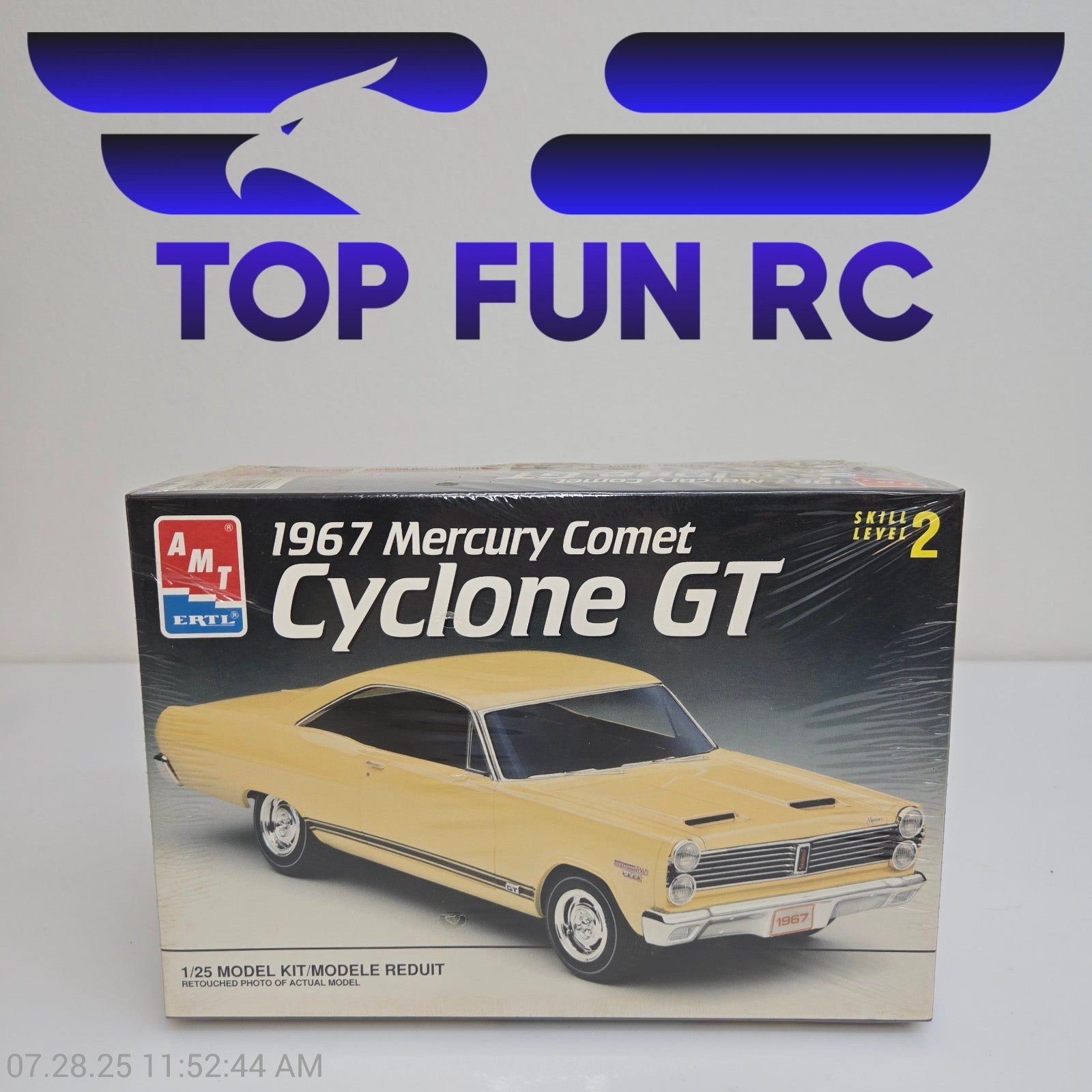 AMT ERTL 1/25 Scale Model Kit 1967 Mercury Comet Cyclone GT