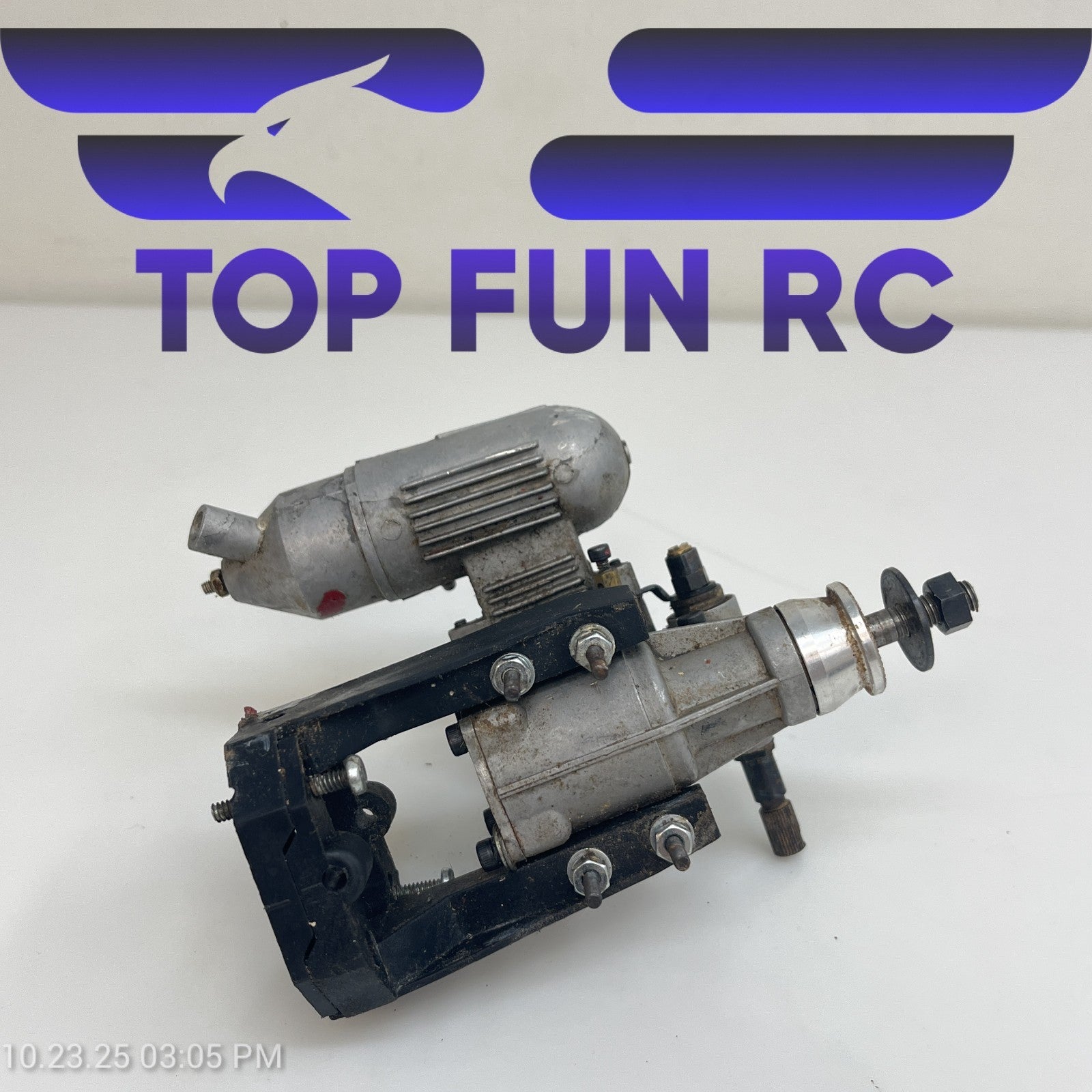 Magnum XL 28 2-Stroke Nitro Airplane Engine w/ Muffler FOR PARTS!