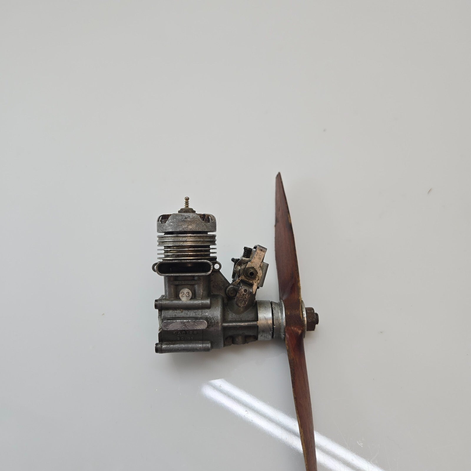 Royal 23 Nitro 2-Stroke Engine w/ Propeller