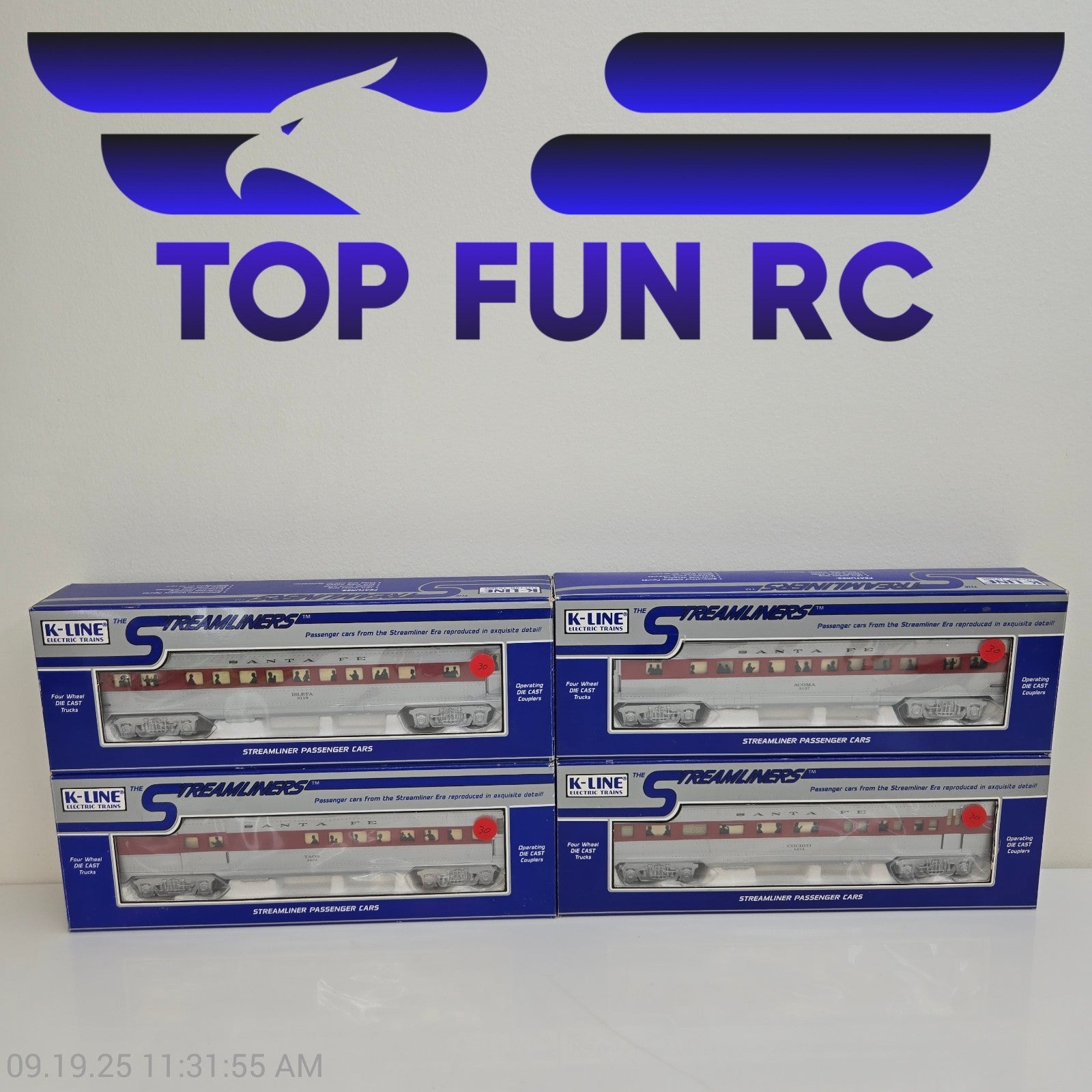 K-Line K4530-1474, K-4530-3137, K4530-3481 Santa Fe Passanger Cars x4