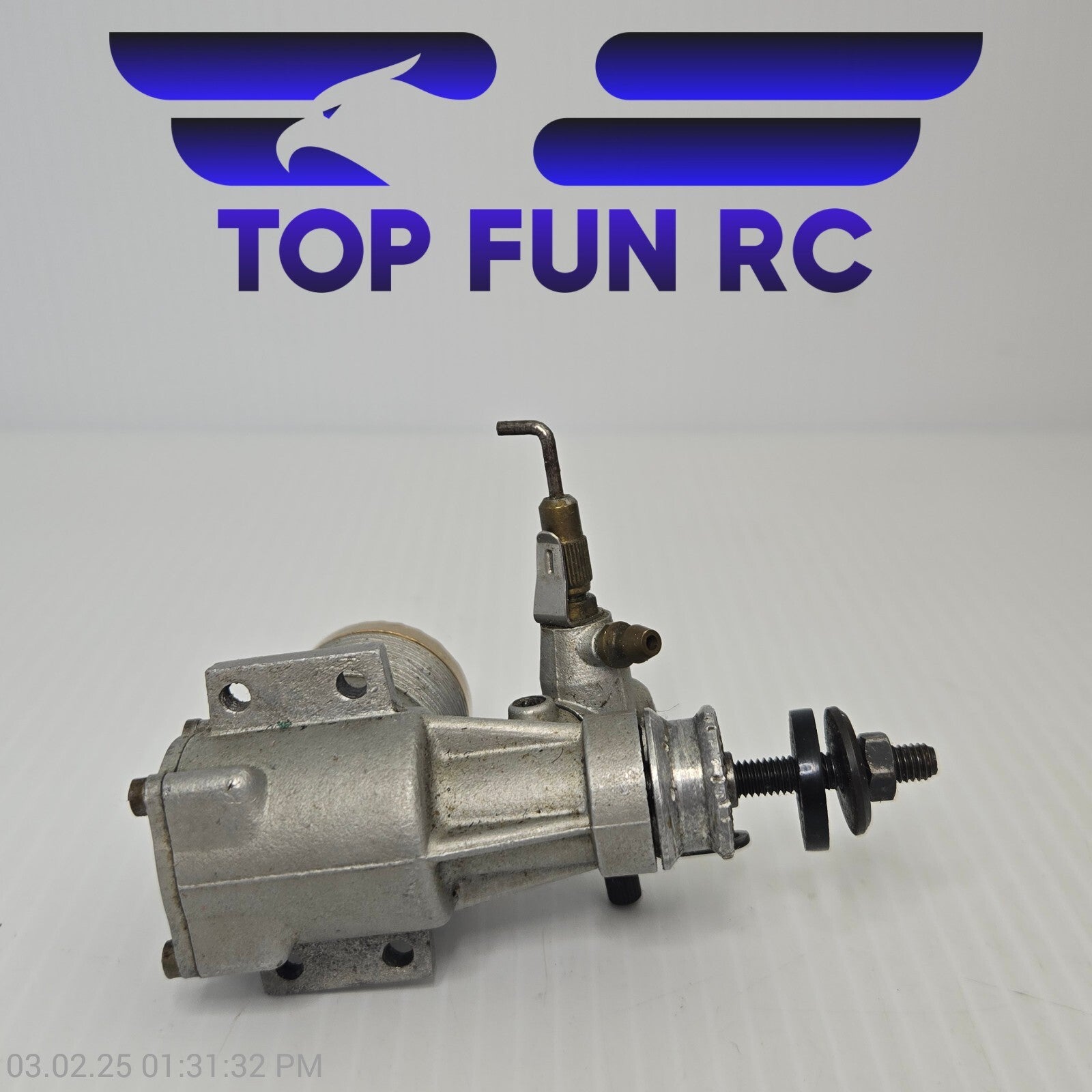 Aussie made TAIPAN Gold Head 2.5CC (.15 cu in) with Rotary Carb-65