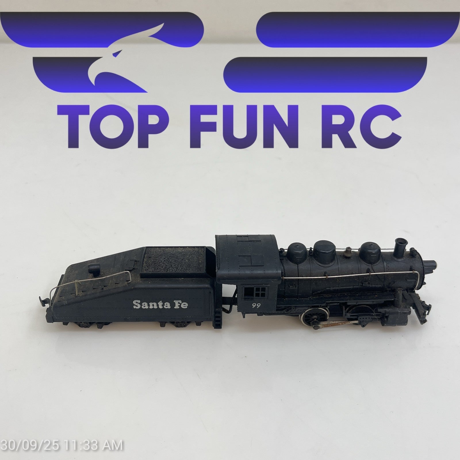 Tyco Santa Fe 99 Locomotive w/ Tender