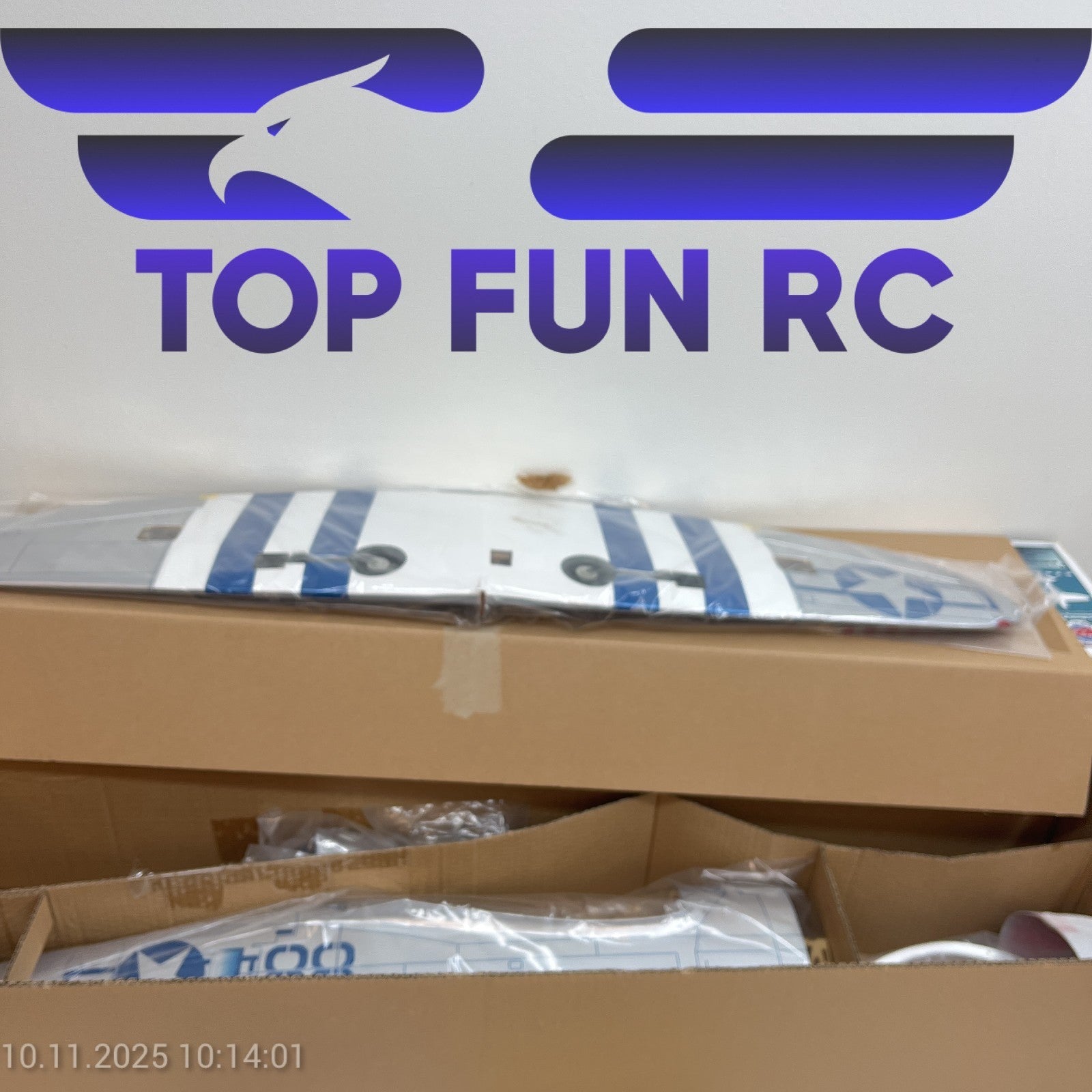 THE WORLD MODELS E242XM P-47D THUNDERBOLT EP AIRPLANE MODEL KIT ARF