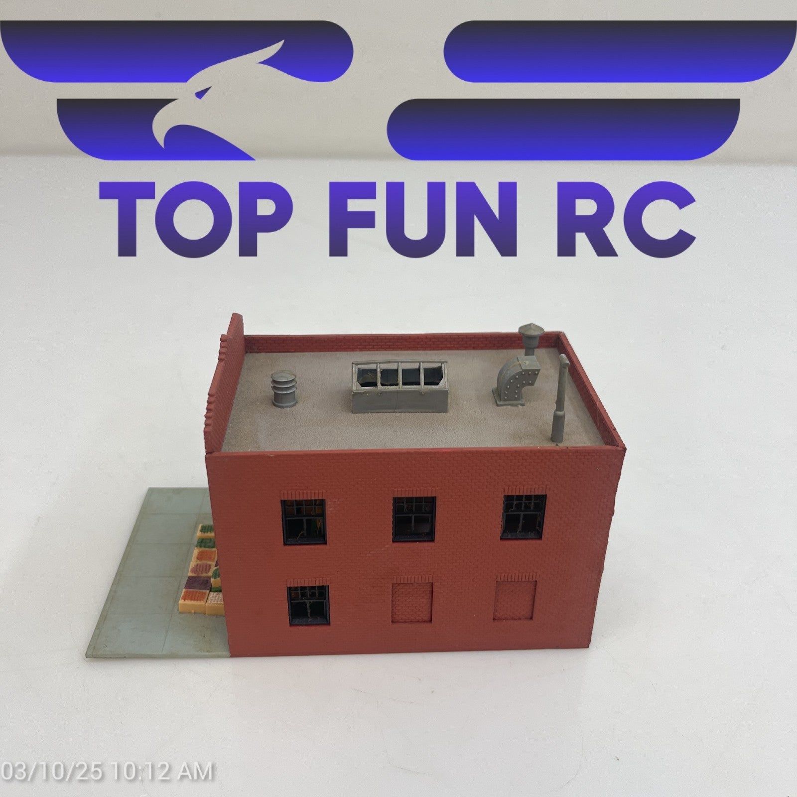 Tyco HO-Gauge Joe's Fruit Store Building Assembled