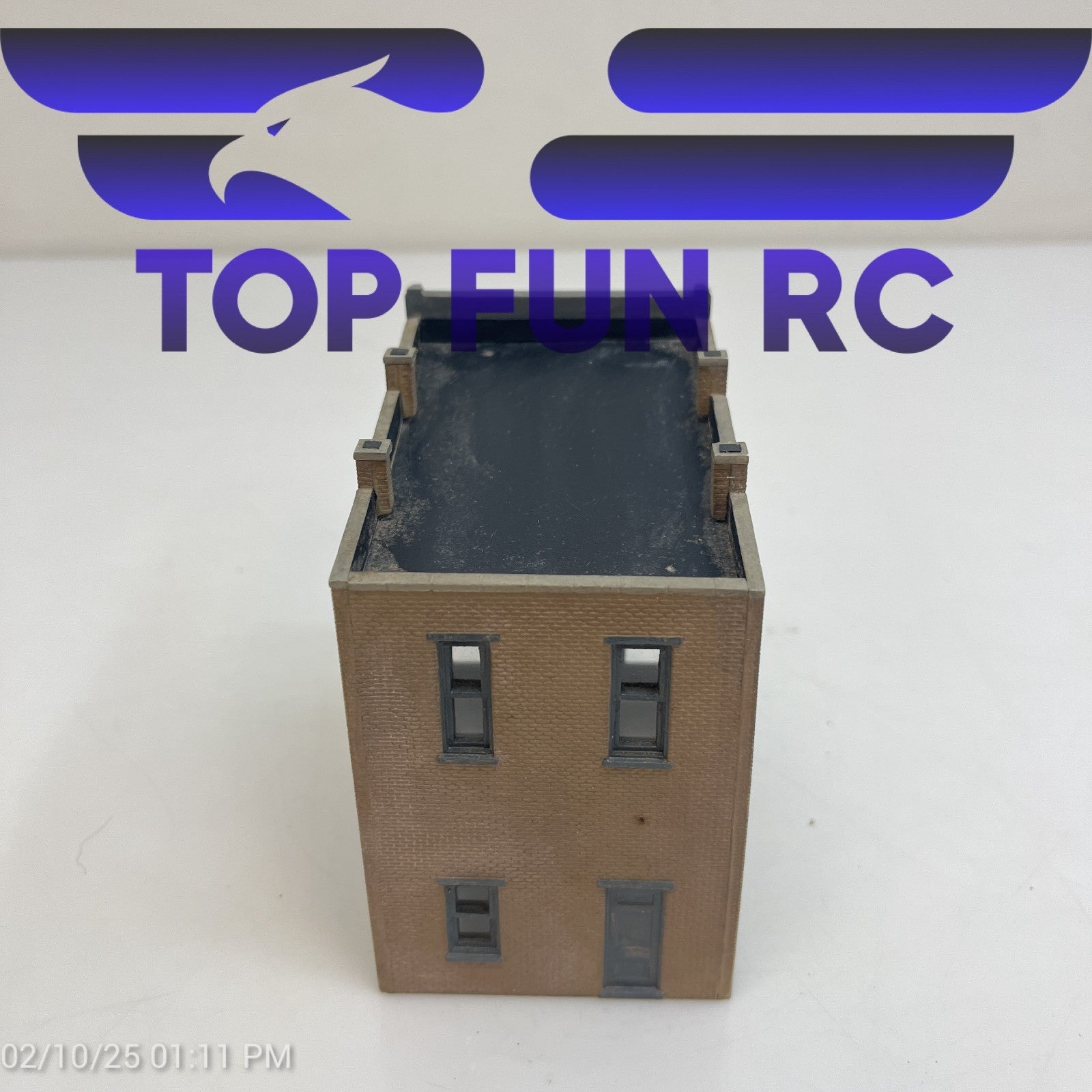 DPM HO-Gauge Kelly's Saloon Plastic Building