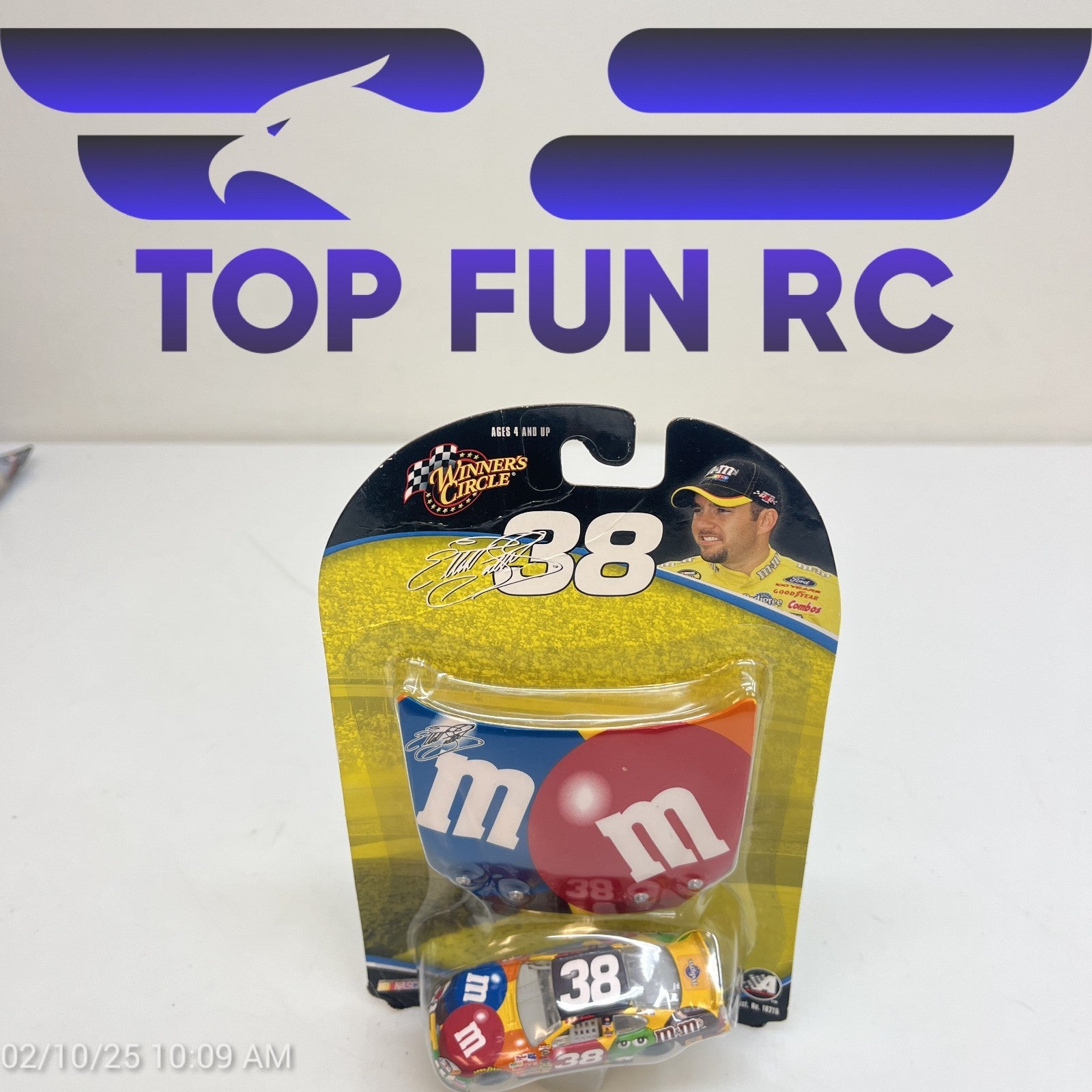 Winners Circle Elliott Sadler #38 M&M's Diecast
