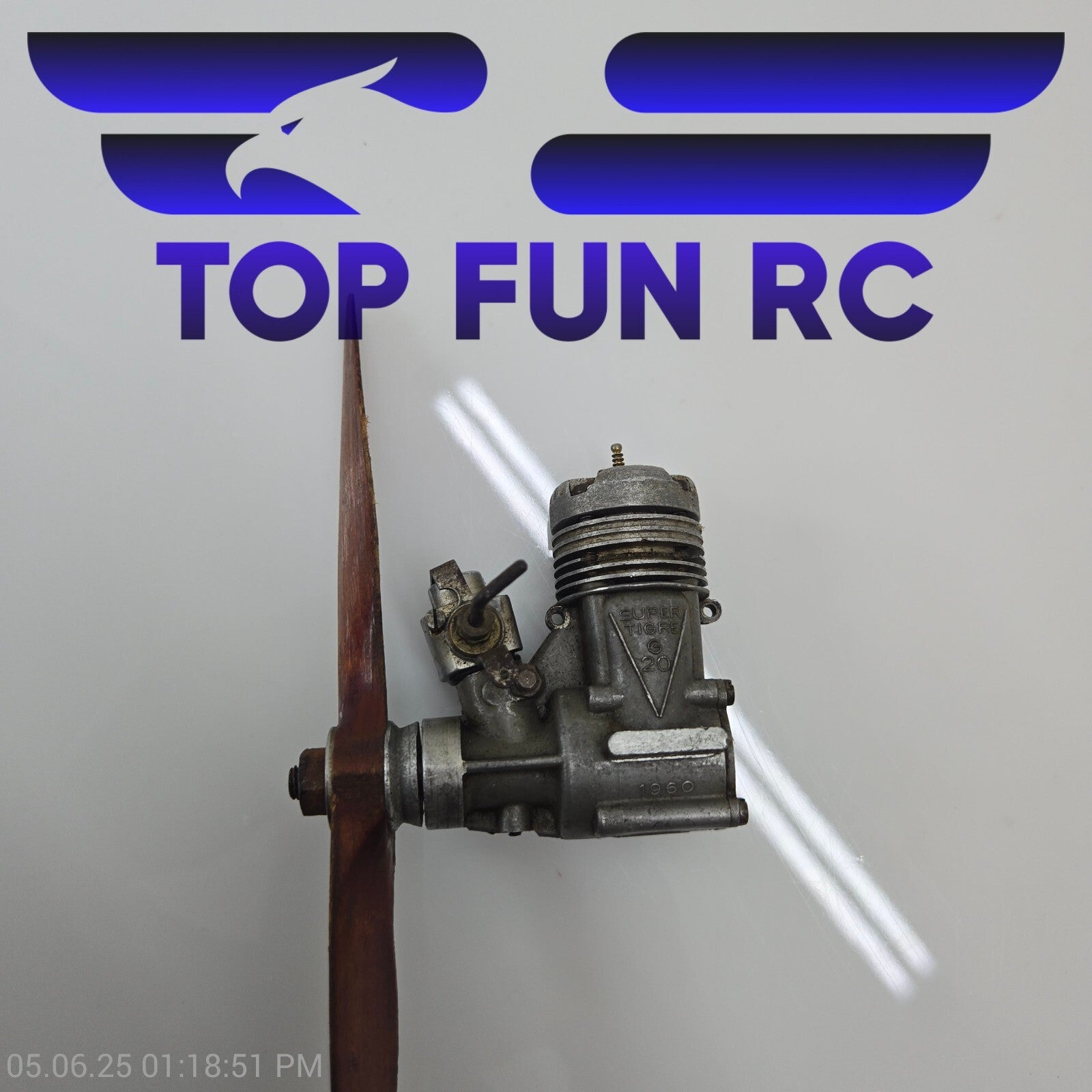 Royal 23 Nitro 2-Stroke Engine w/ Propeller