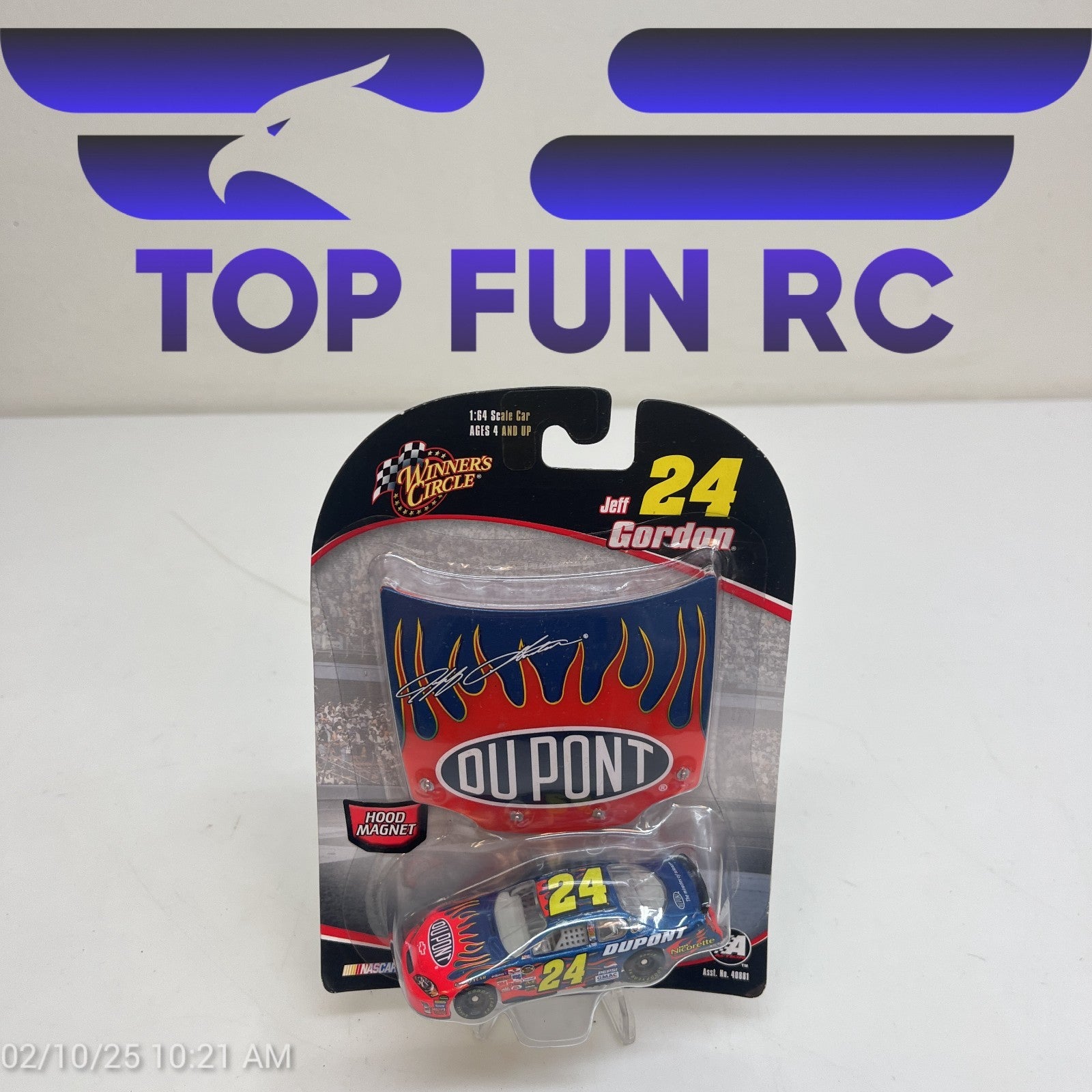 Winners Circle Jeff Gordon #24 Dupont Hood Magnet Diecast