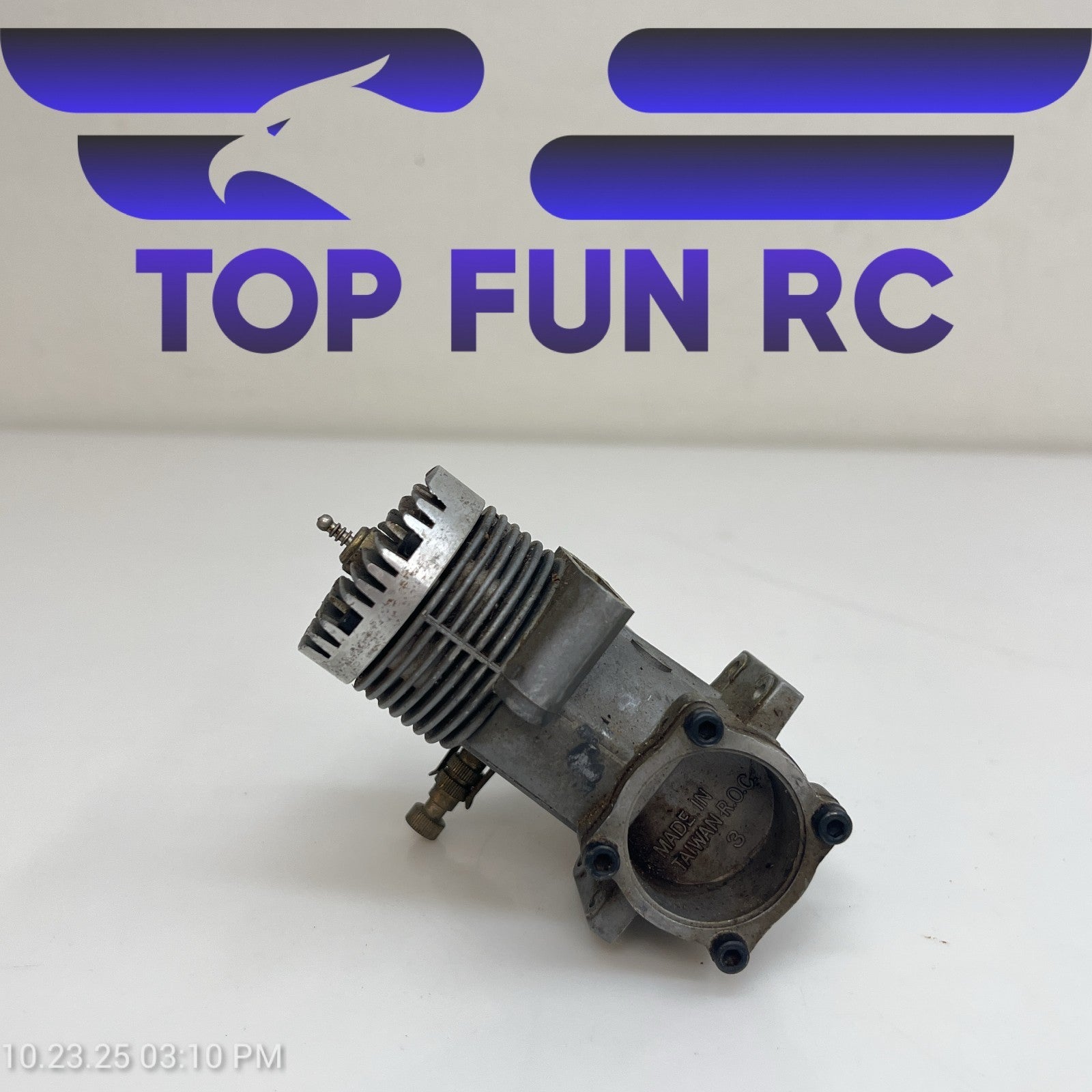 Magnum GP40 2-Stroke Nitro Airplane Engine FOR PARTS!